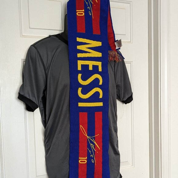 FC Barcelona Scarf Spain Football Soccer Club FCB Red Blue - Picture 2 of 4